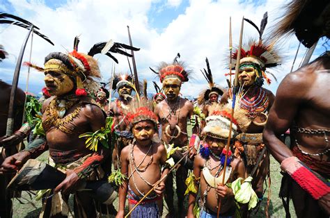 papua new guinea people origin